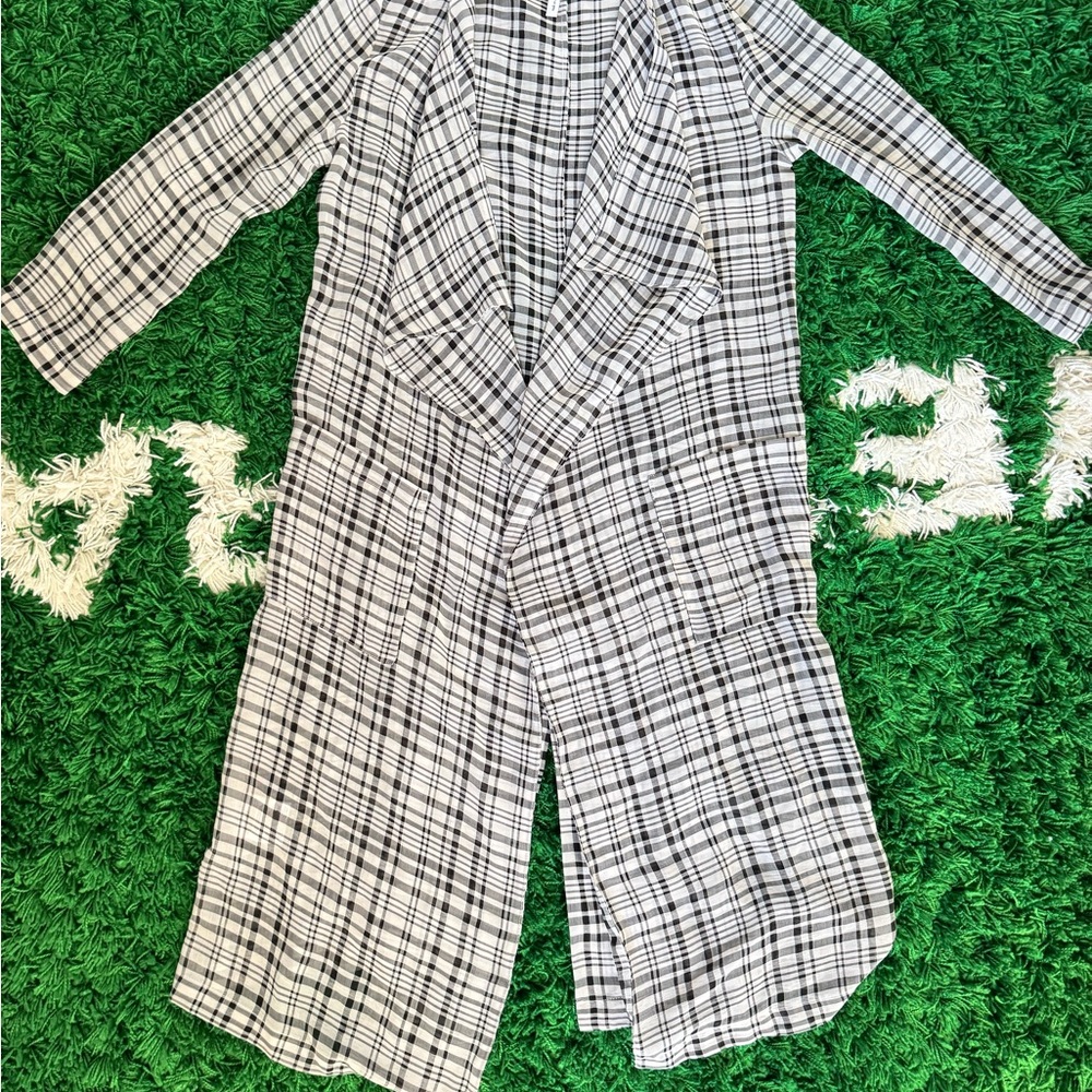 BCBGeneration Black and White sheer long Cardigan